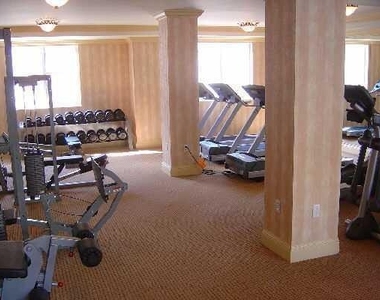 1 Renaissance Way - Photo Thumbnail 7