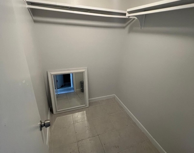 624 Nw 13th Street - Photo Thumbnail 6