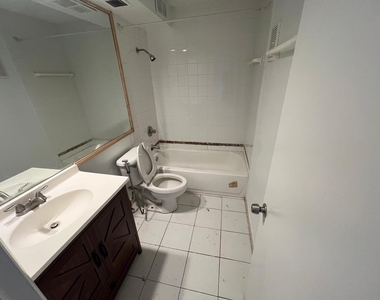 624 Nw 13th Street - Photo Thumbnail 7