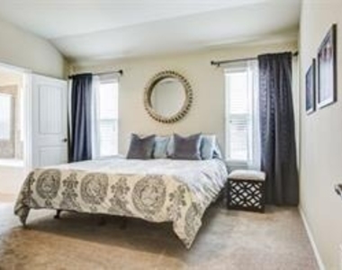 4009 Meramac Drive - Photo Thumbnail 12