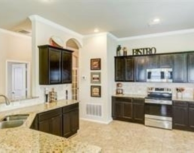 4009 Meramac Drive - Photo Thumbnail 6