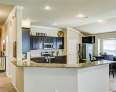 4009 Meramac Drive - Photo Thumbnail 5