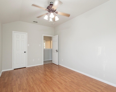 1509 Heron Drive - Photo Thumbnail 25