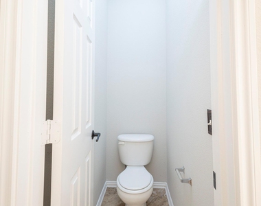 1509 Heron Drive - Photo Thumbnail 18