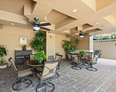 3590 Coral Way - Photo Thumbnail 22