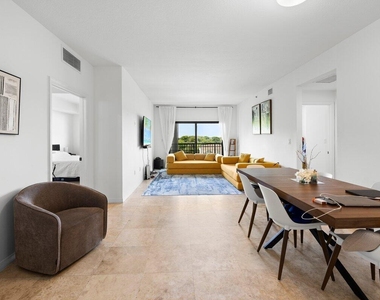 3590 Coral Way - Photo Thumbnail 10