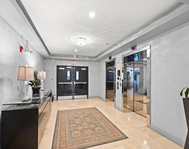 3590 Coral Way - Photo Thumbnail 6