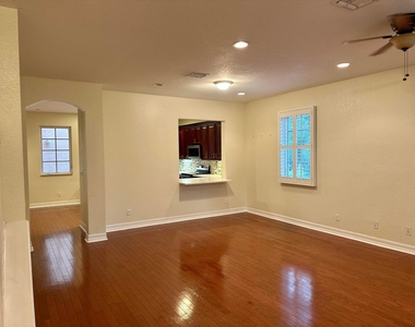 191 Mulligan Place - Photo Thumbnail 5