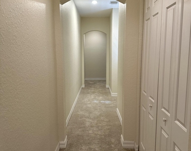 191 Mulligan Place - Photo Thumbnail 15