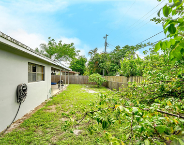 816 Se 13th Court - Photo Thumbnail 34