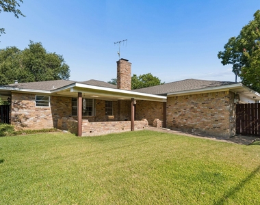 10146 Coveridge Drive - Photo Thumbnail 29