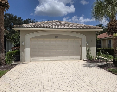2680 Clipper Circle - Photo Thumbnail 1