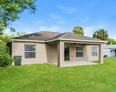 2257 Sw Matheson Terrace - Photo Thumbnail 13
