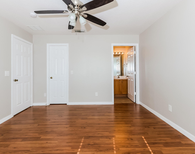2257 Sw Matheson Terrace - Photo Thumbnail 10