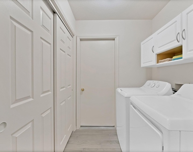 6132 Haley Lane - Photo Thumbnail 20
