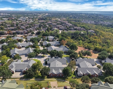 6132 Haley Lane - Photo Thumbnail 24