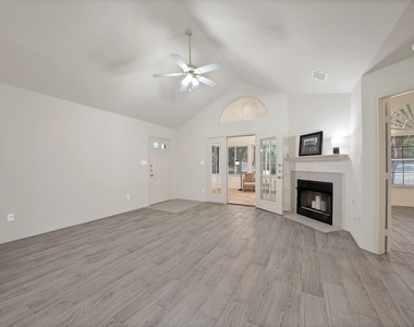 6132 Haley Lane - Photo Thumbnail 2