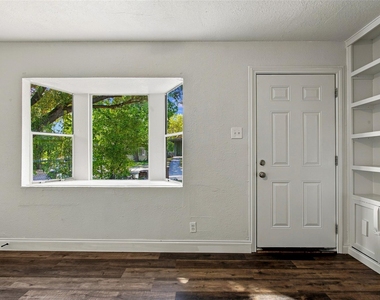 4363 Lisbon Street - Photo Thumbnail 3