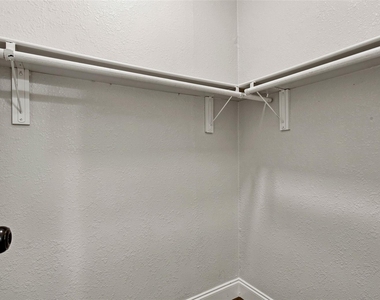 4363 Lisbon Street - Photo Thumbnail 15