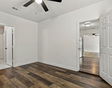 4363 Lisbon Street - Photo Thumbnail 11