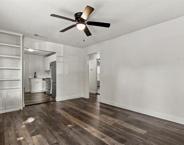 4363 Lisbon Street - Photo Thumbnail 5