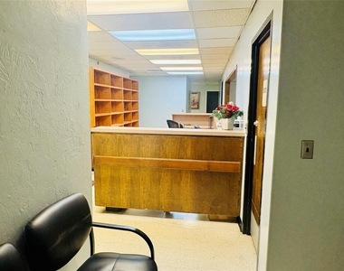 7300 S Western Avenue - Photo Thumbnail 17