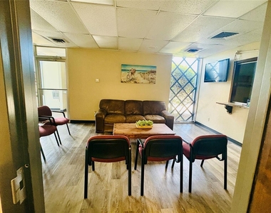 7300 S Western Avenue - Photo Thumbnail 24