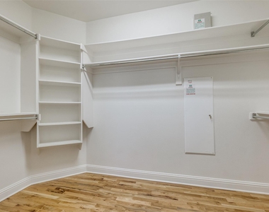 4210 Prescott - Photo Thumbnail 18