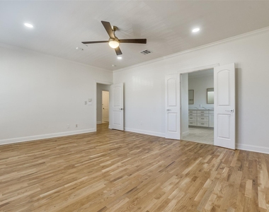 4210 Prescott - Photo Thumbnail 14