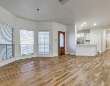 4210 Prescott - Photo Thumbnail 3