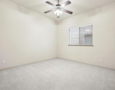 1132 Claire Street - Photo Thumbnail 16