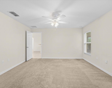 8736 98th Court - Photo Thumbnail 8