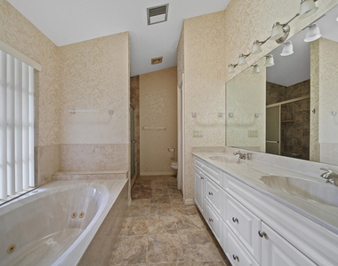 9 W High Point Road - Photo Thumbnail 12