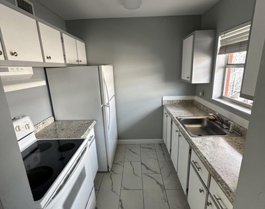 761 Hummingbird Way - Photo Thumbnail 1