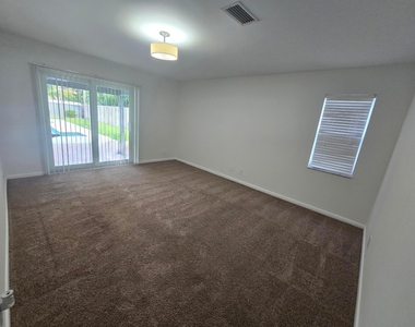 840 Nw 48th Avenue - Photo Thumbnail 18