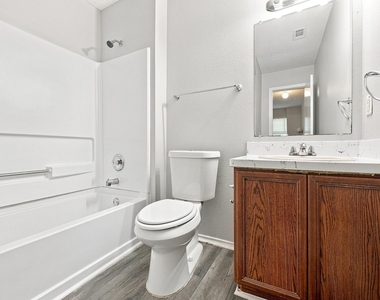 846 Trinity Lane - Photo Thumbnail 4