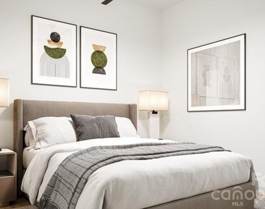 255 W Bland Street - Photo Thumbnail 31