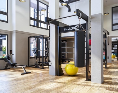 255 W Bland Street - Photo Thumbnail 19