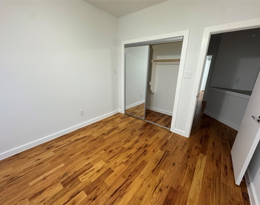 1625 Cleaver Street - Photo Thumbnail 14