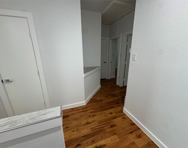 1625 Cleaver Street - Photo Thumbnail 9