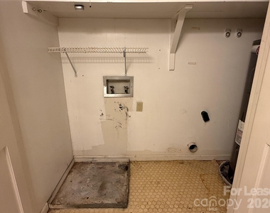 1014 Queens Road - Photo Thumbnail 10