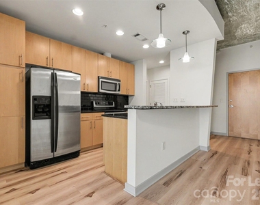 210 N Church Street - Photo Thumbnail 5