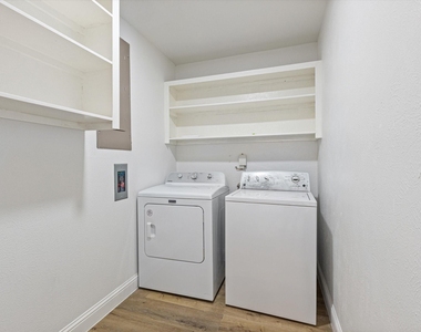 3404 Newkirk Drive - Photo Thumbnail 19