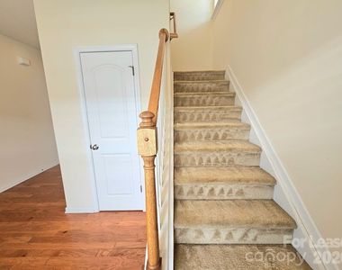 7320 Jane Parks Way - Photo Thumbnail 7