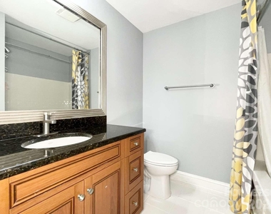 300 W 5th Street - Photo Thumbnail 10