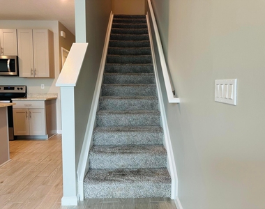 3949 Se Mentmore Lane - Photo Thumbnail 10