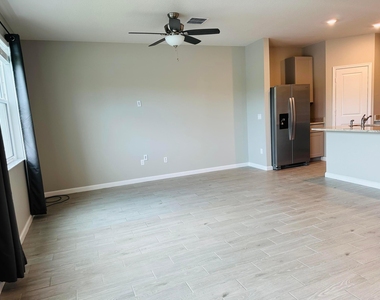 3949 Se Mentmore Lane - Photo Thumbnail 9