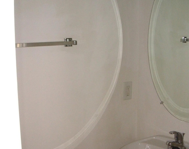 1005 Karendale Avenue - Photo Thumbnail 5