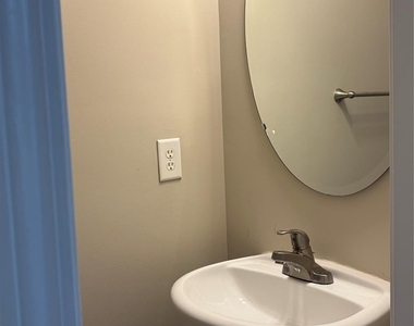 3707 Rocky Brook Court - Photo Thumbnail 5