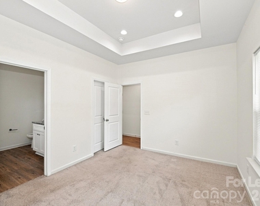 10812 Mount Holly Road - Photo Thumbnail 7